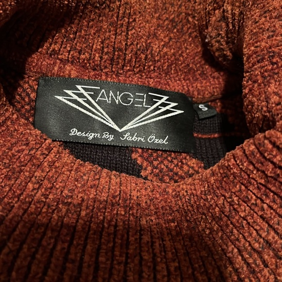 Angel design by sabri ozel, beautiful rust colored wool/acrylic sweater - Picture 4 of 5